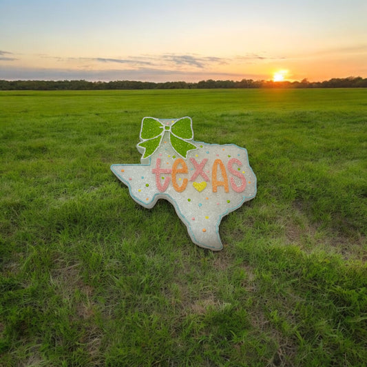 Texas w/ Bow Freshie
